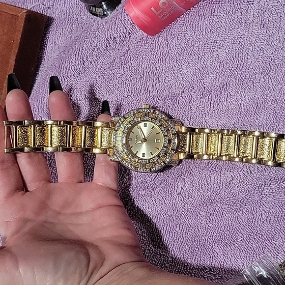 Elgin Adult Male Watch Crystal Accented Champagne Dial Date FG9750 Men's - Picture 5 of 5